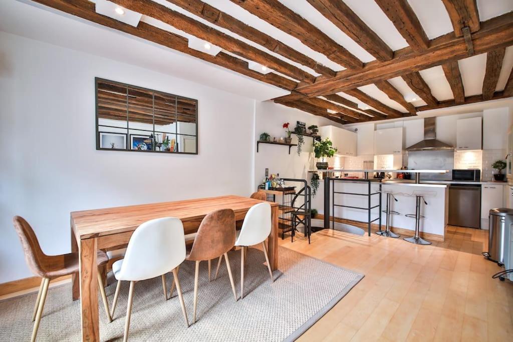 Typical Parisian Duplex#4Pers#Le Marais Apartment Bagian luar foto